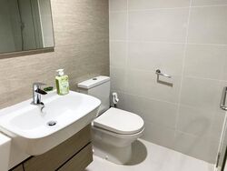 The Lakefront Residences (D22), Condominium #565277391